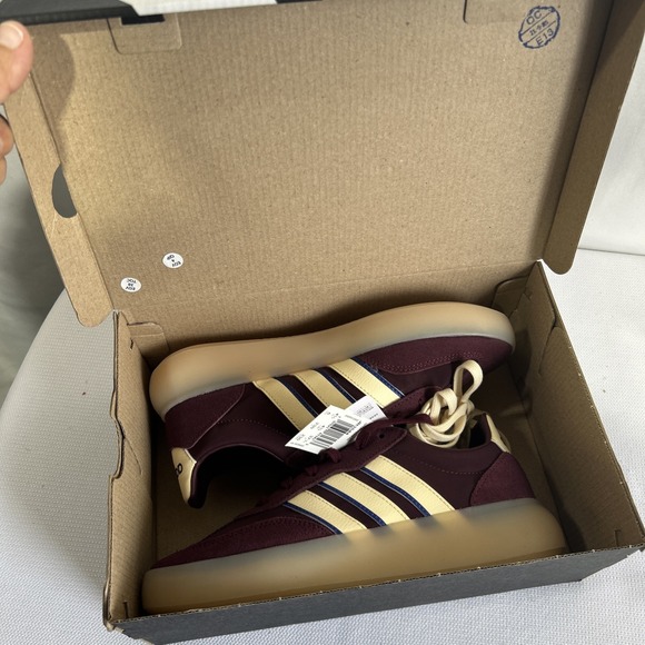 Adidas Barreda Decode Women's Size 6 Athletic Shoes Burgundy Casual Sneakers NEW - Picture 8 of 9